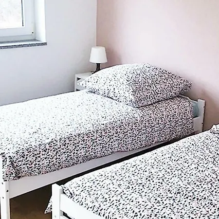 בית נופש Ferienhaus ויינשטאדט